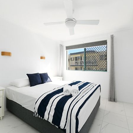 Lindomare Apartments Калаундра Экстерьер фото